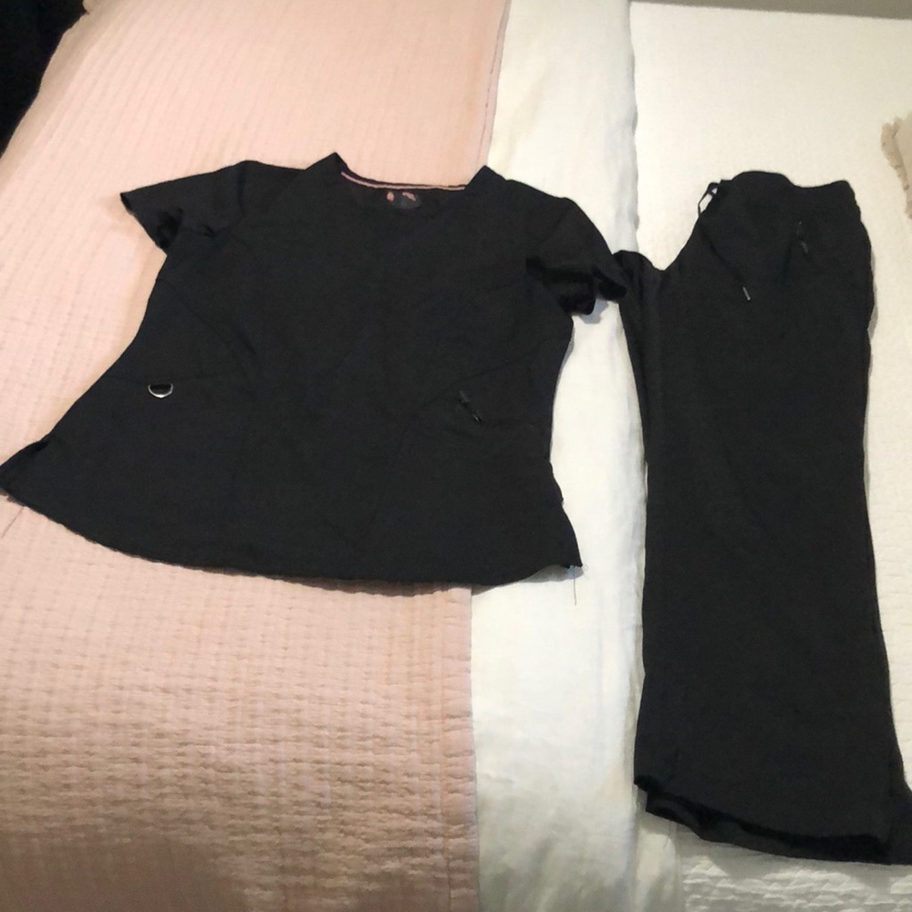 Ava Theresa black extra small top , small petite bottoms.
